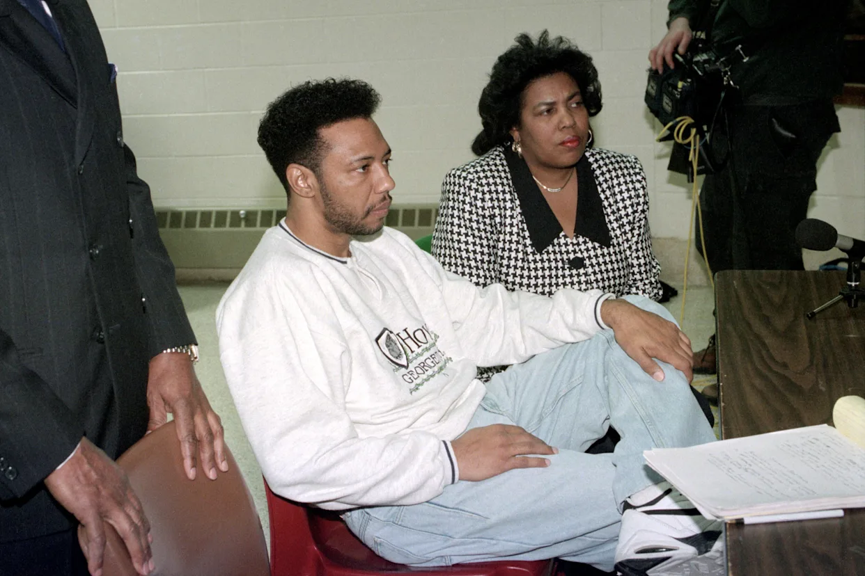 Jeremy Busby: Gov. JB Pritzker should take a page out of Donald Trump’s book by freeing Larry Hoover